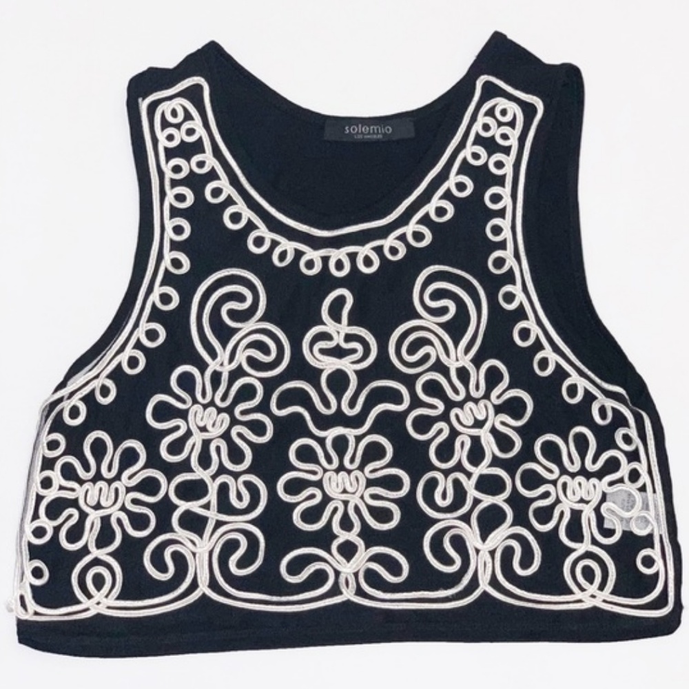 Black and White Embroider Crop Top - Size Small